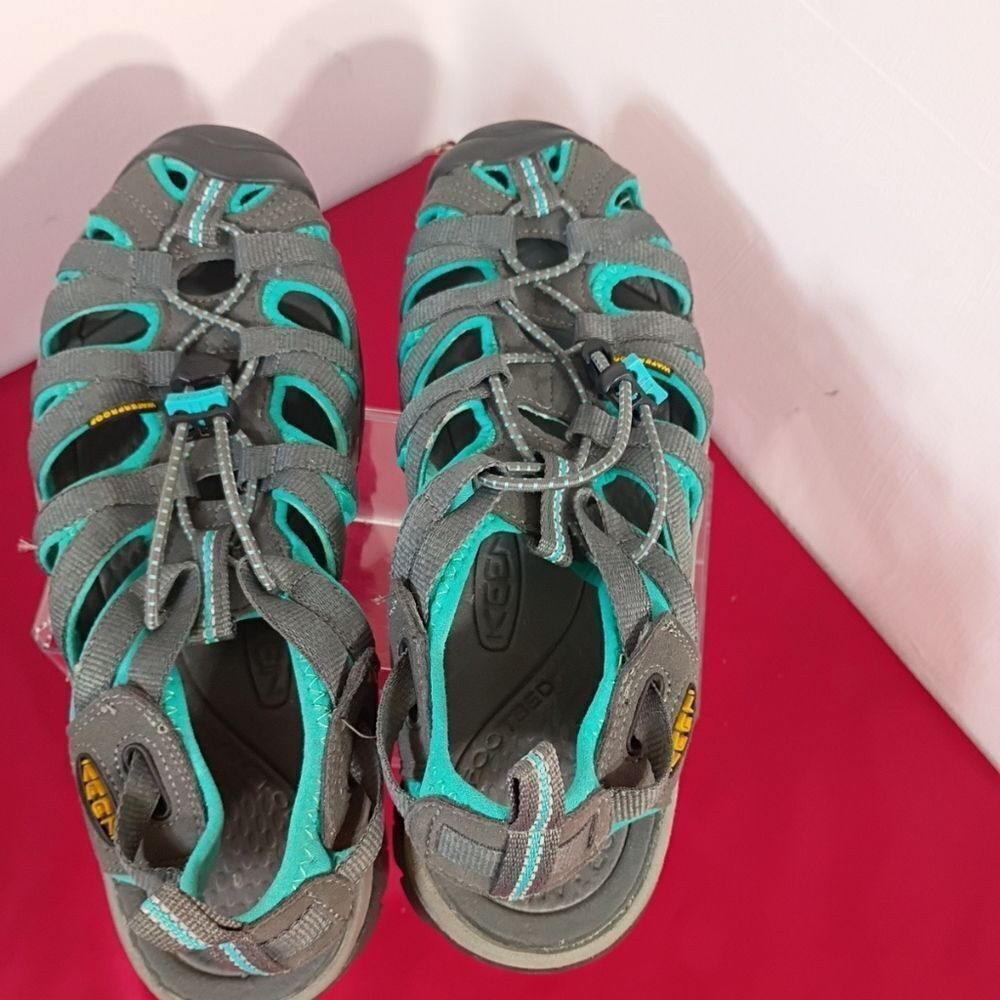 KEEN Women's SZ 7.5 Whisper Smoke Turquoise Waterproof Bungee Lace Slingback . - Picture 3 of 7